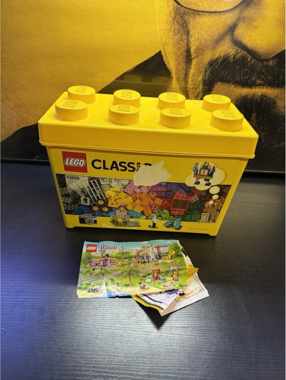 LEGO Classic 10698 Large Creative Brick Box Mixed Pieces Baseplates Manuals